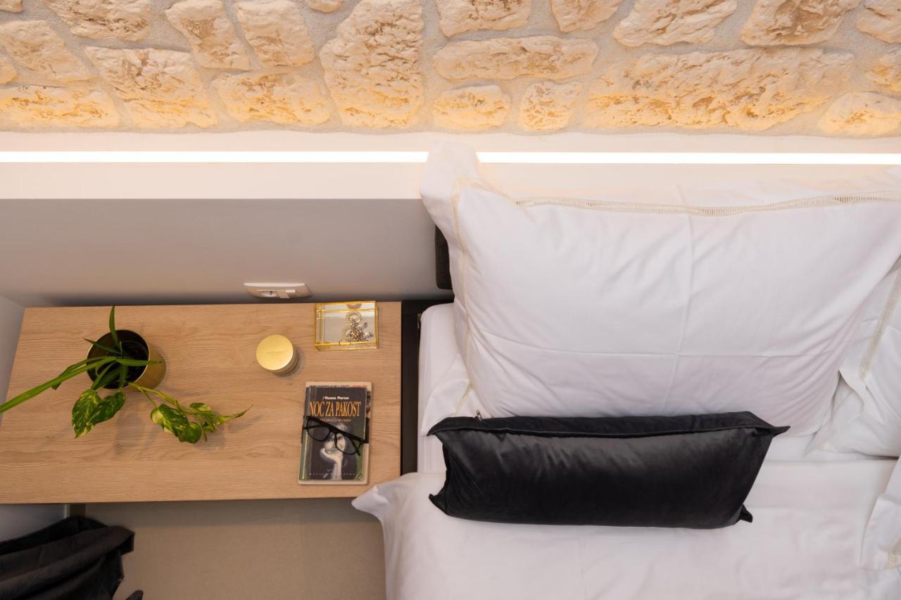 St. Clara Old Town Aparthotel Sibenik Ngoại thất bức ảnh