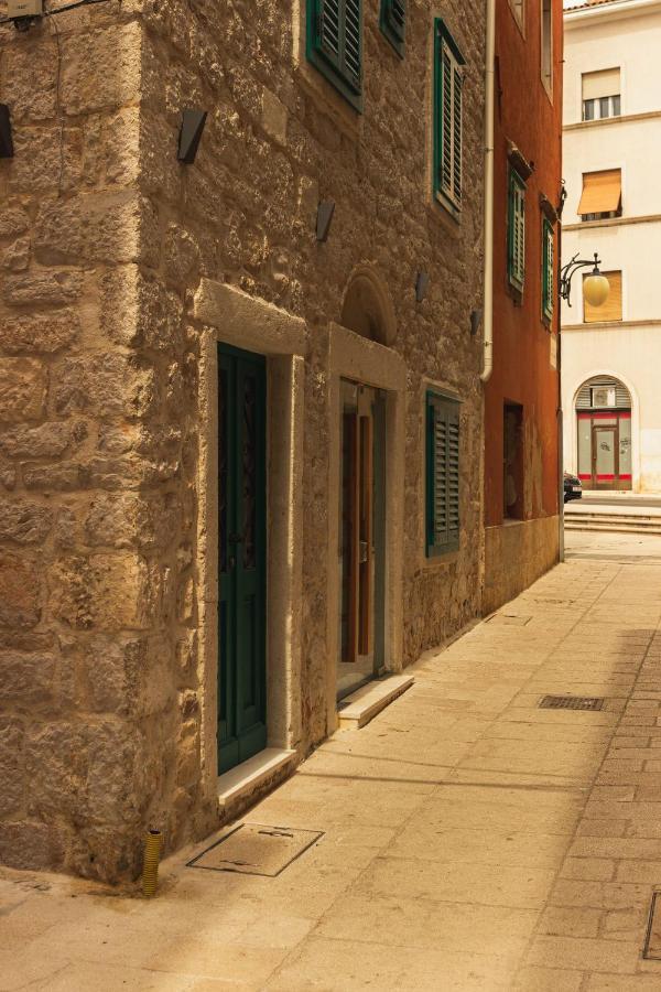 St. Clara Old Town Aparthotel Sibenik Ngoại thất bức ảnh