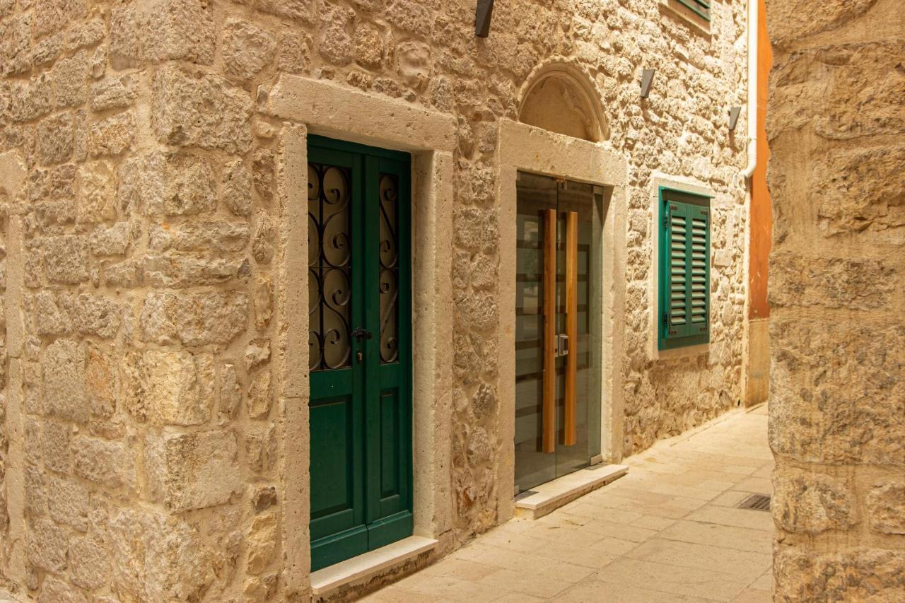 St. Clara Old Town Aparthotel Sibenik Ngoại thất bức ảnh