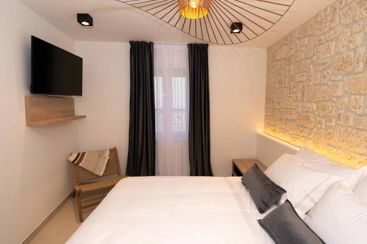 St. Clara Old Town Aparthotel Sibenik Ngoại thất bức ảnh